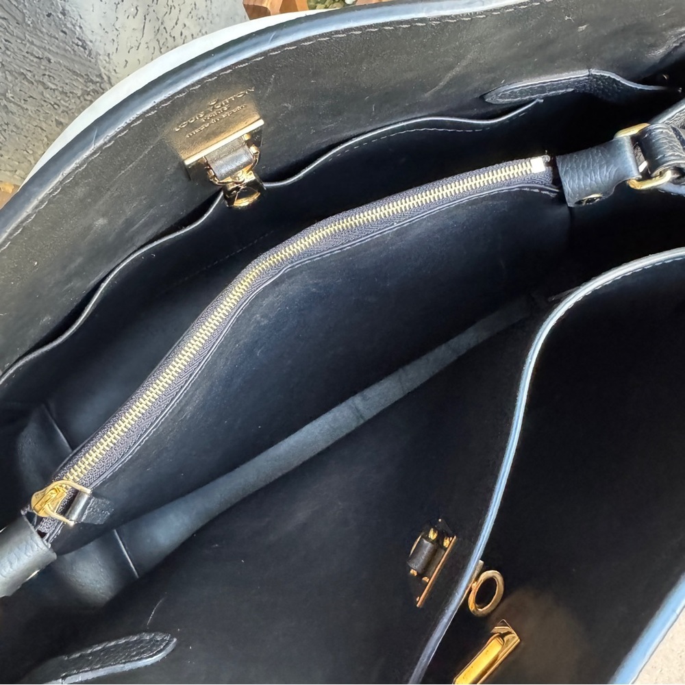 Louis Vuitton Milla MM Leather Tote - Picture 15 of 16